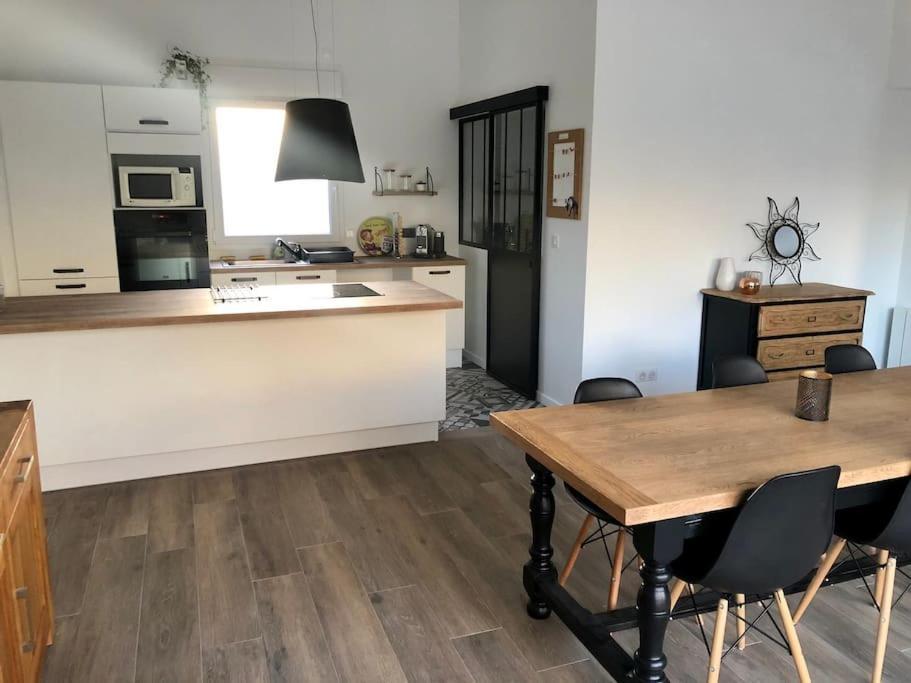 Logement De Plain-Pied Avec Jardin, Terrasse Gurgy Eksteriør billede